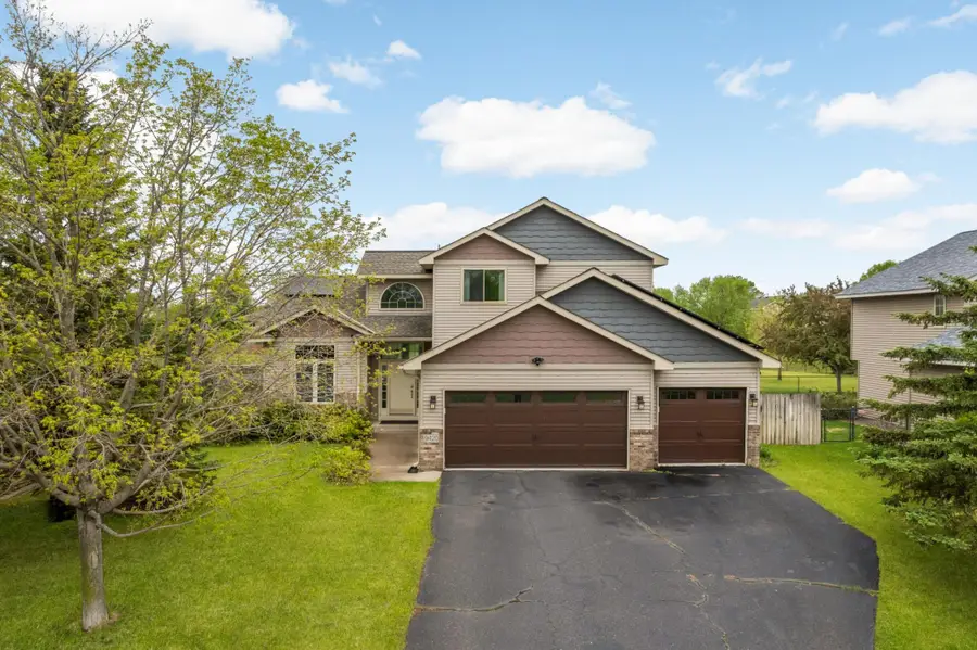 9420 Fallgold Parkway N, Brooklyn Park, MN 55443 - #2