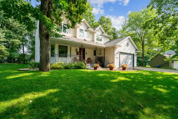 19402 Carson Circle Nw, Elk River, MN 55330