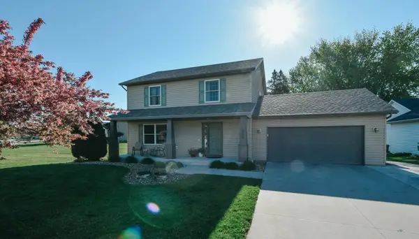 270 Highlands Avenue, Zumbrota, MN 55992