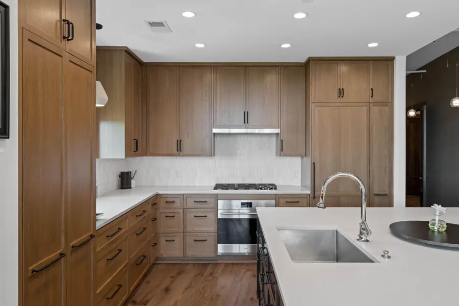 100 2nd Street Ne #A560, Minneapolis, MN 55413 - #3