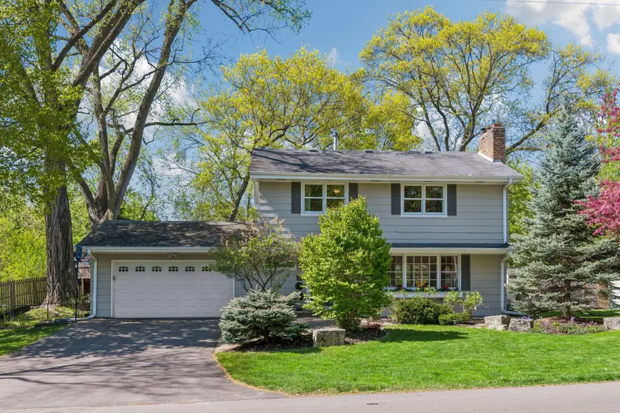 290 Ridgeview Drive E, Wayzata, MN 55391 - #2