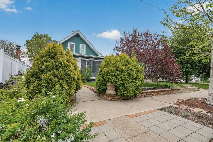 3907 2nd Avenue S, Minneapolis, MN 55409 - #2