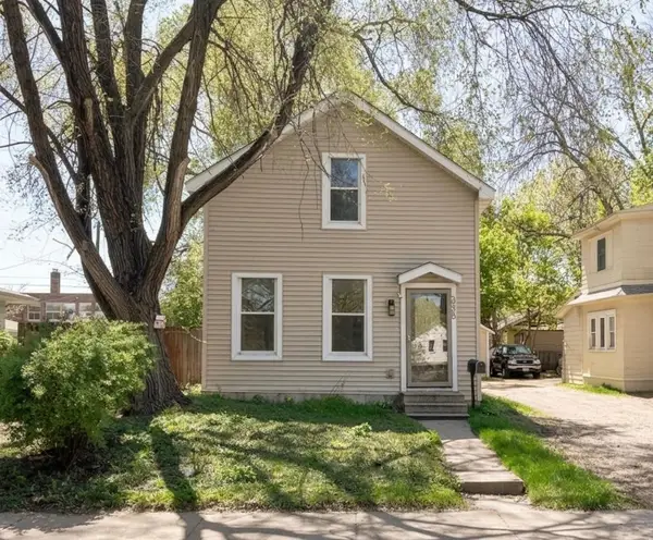 398 Banfil Street, Saint Paul, MN 55102
