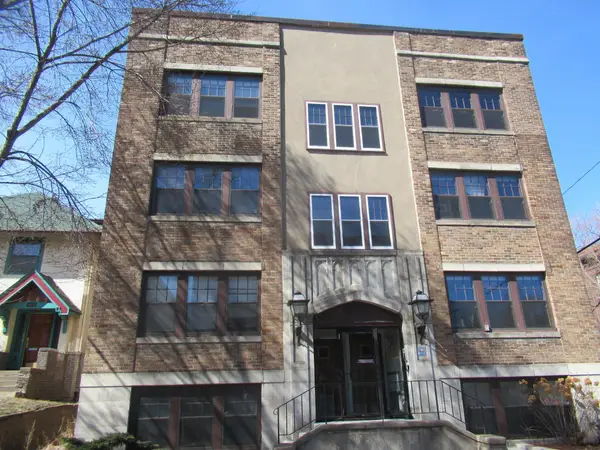 1900 Stevens Avenue #31, Minneapolis, MN 55403