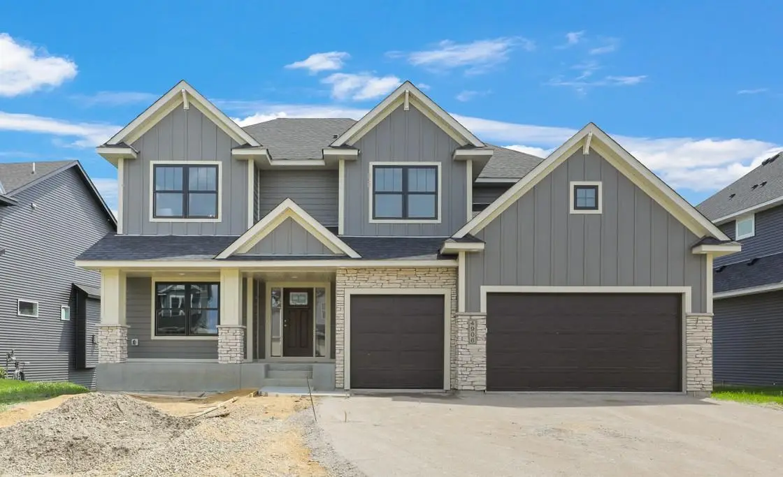 4906 130th Court Ne, Blaine, MN 55449 - #1