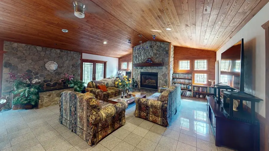 1505 Moorhead Road, Cloquet, MN 55720 - #2