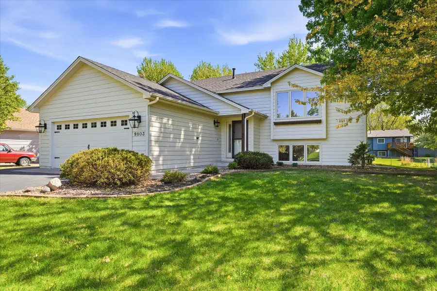 9803 Kirkwood Lane N, Maple Grove, MN 55369 - #2