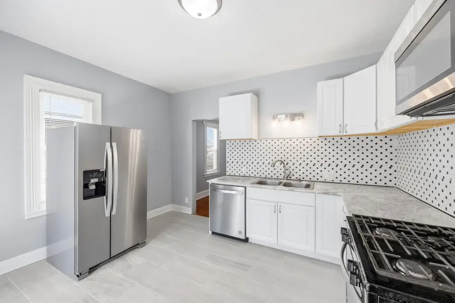 864 Sims Avenue, Saint Paul, MN 55106 - #3