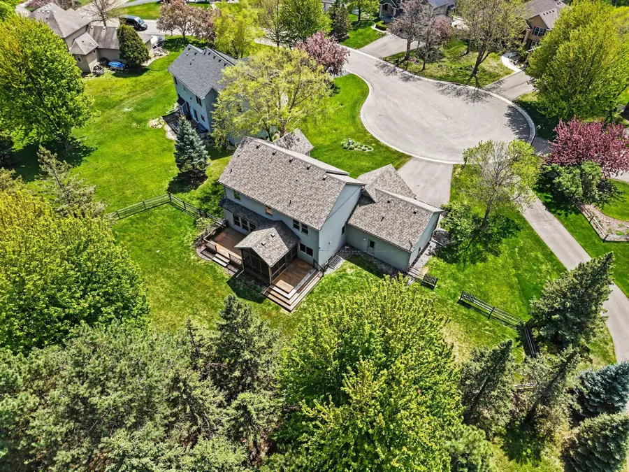 2350 Fawn Hill Court, Chanhassen, MN 55317 - #3