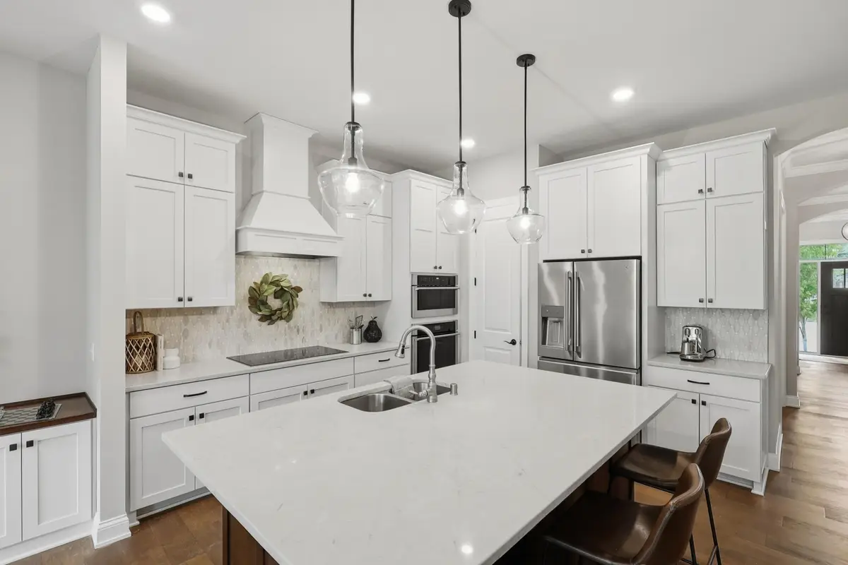 16383 Glory Lane, Eden Prairie, MN 55344 - #1