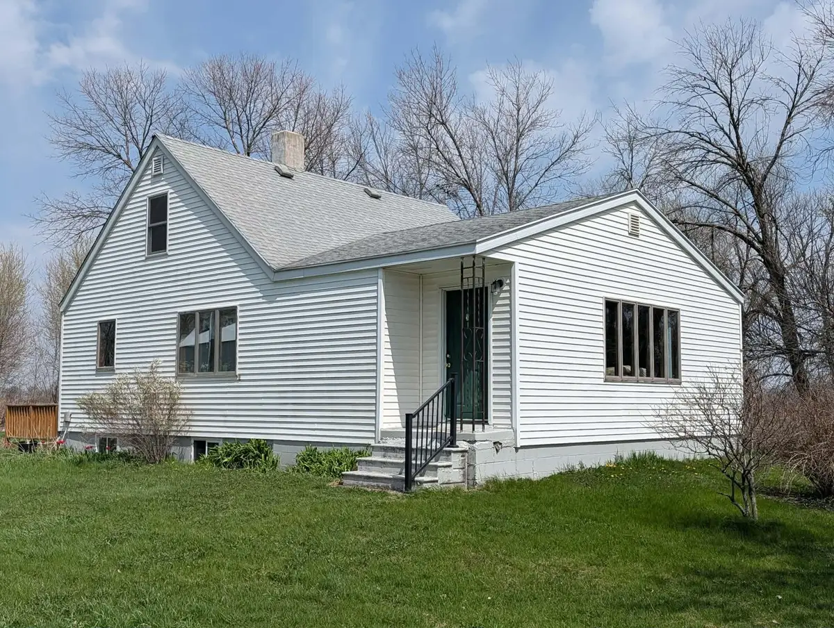 87656 State Line Road, Glenville, MN 56036 - #1