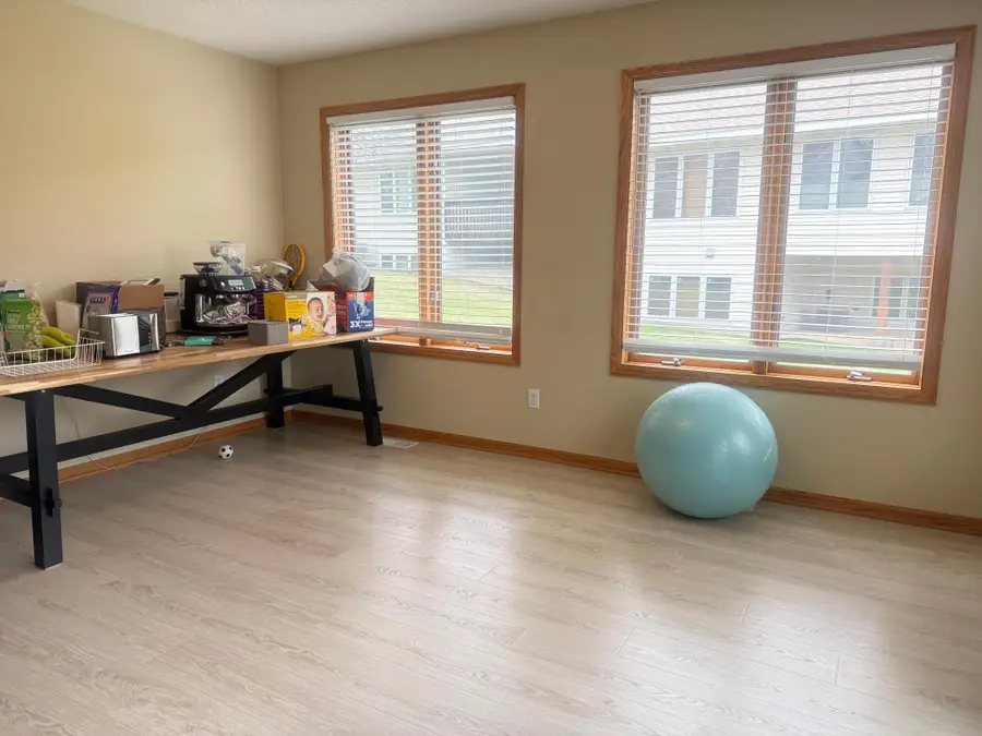 834 Wescott Square, Eagan, MN 55123 - #3
