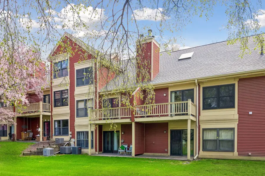 15710 26th Avenue N #D, Plymouth, MN 55447 - #2