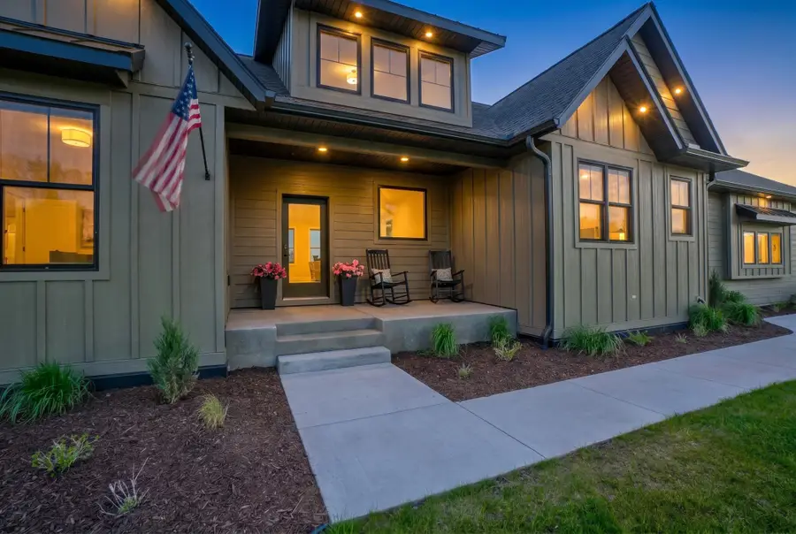 908 Gavin Pass, Hudson, WI 54016 - #2