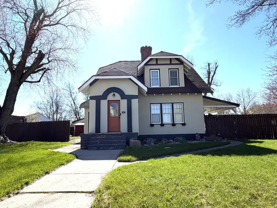 207 S Johnson Avenue, Fosston, MN 56542 - #2