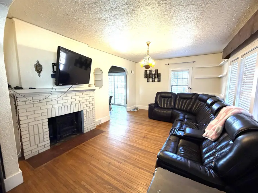 207 S Johnson Avenue, Fosston, MN 56542 - #3