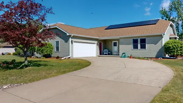 24328 Cardinal Court, Trempealeau, WI 54661