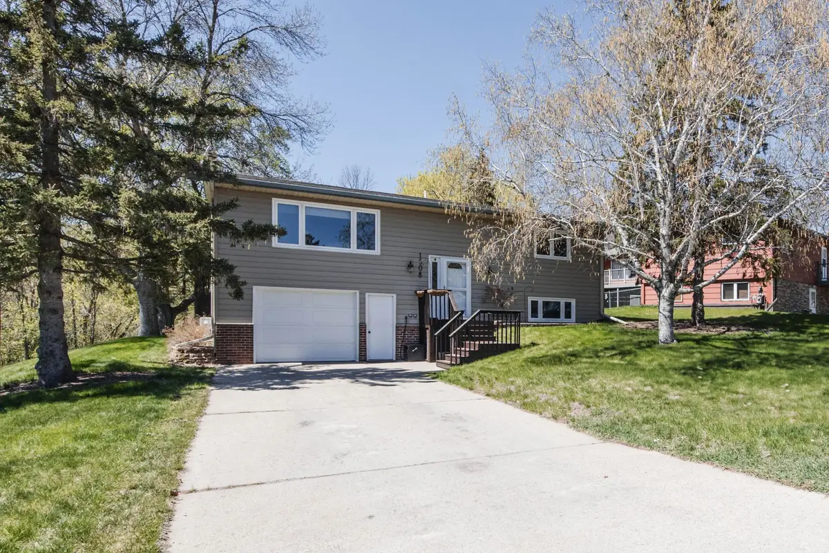 1308 Lori Avenue, Detroit Lakes, MN 56501 - #1
