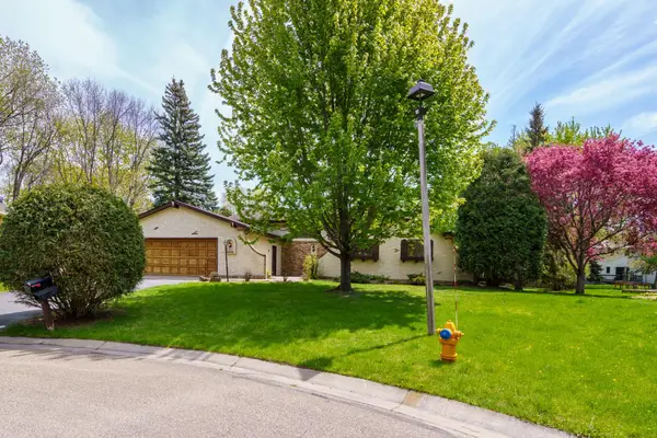 2640 Alvarado Lane N, Plymouth, MN 55447