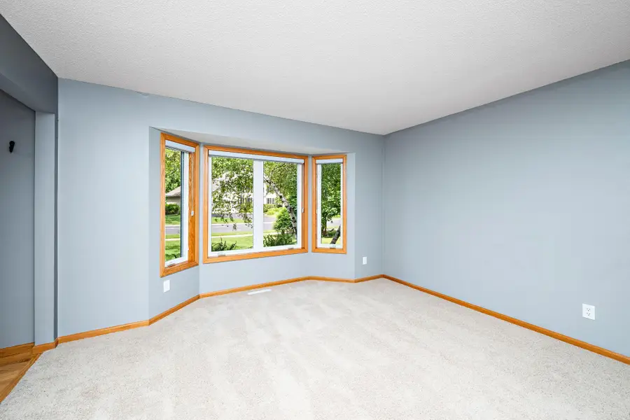 550 Hawthorne Woods Drive, Eagan, MN 55123 - #3