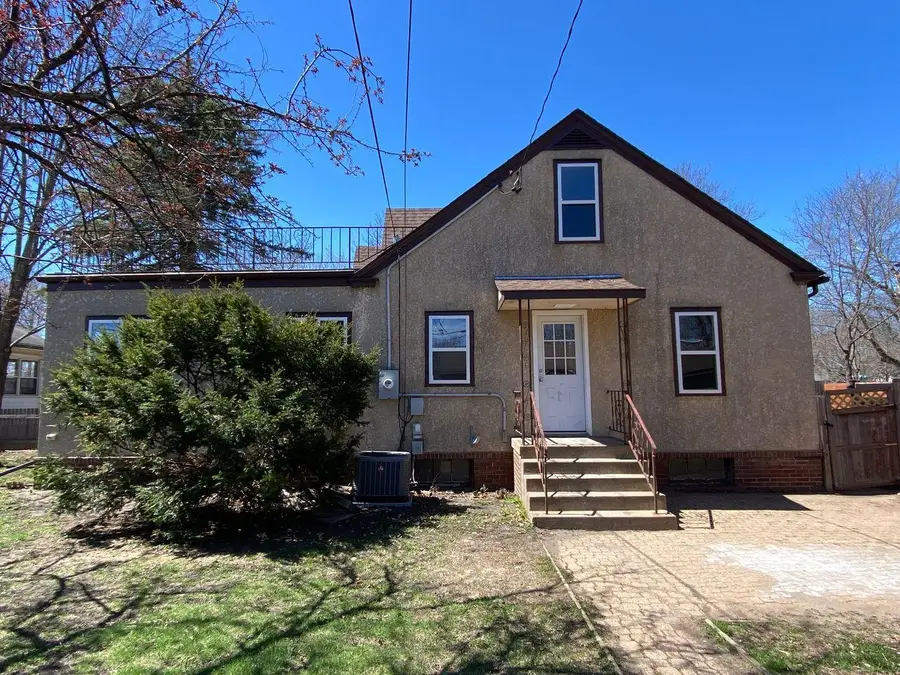 820 14th Avenue S, Saint Cloud, MN 56301 - #2