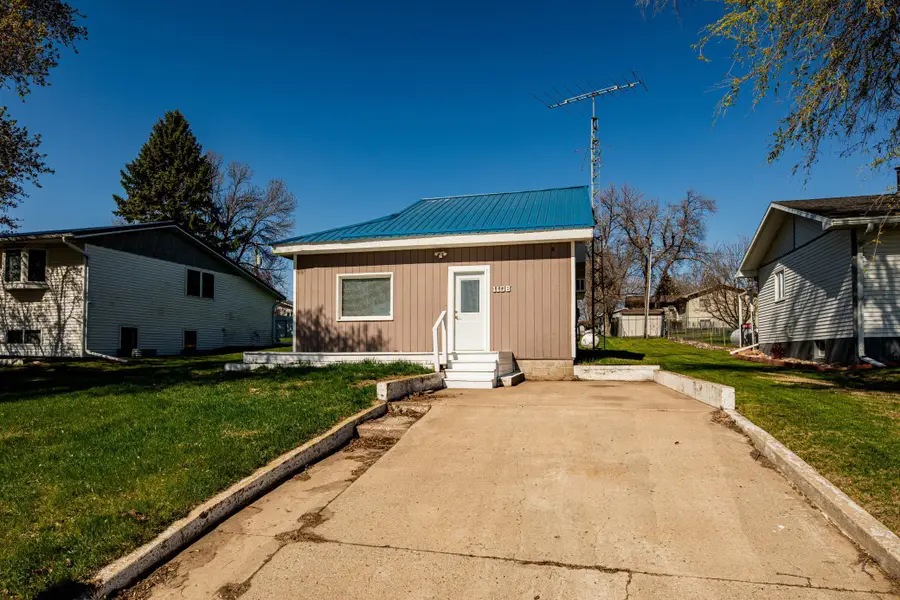 1108 Forest Street, Lisbon, ND 58054 - #3