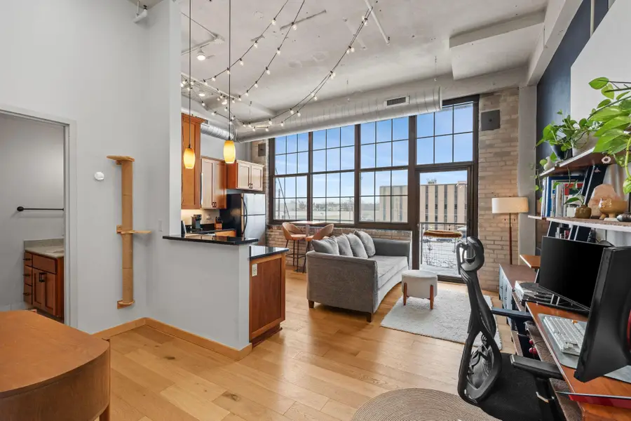 1901 E Hennepin Avenue #306, Minneapolis, MN 55413 - #3