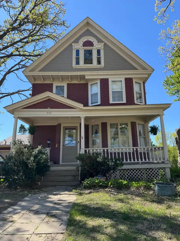 303 E Academy Street, Owatonna, MN 55060