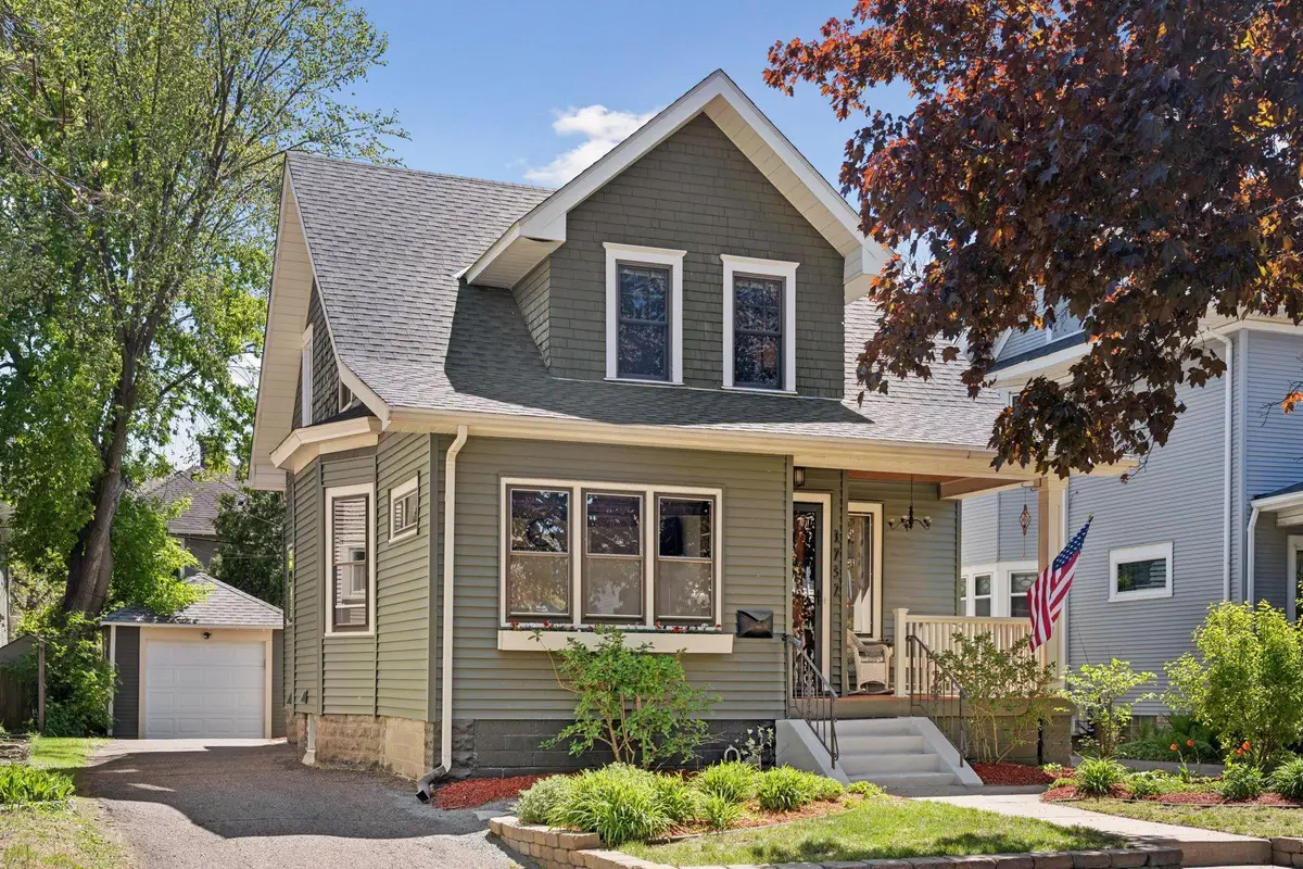 1732 Hague Avenue, Saint Paul, MN 55104 - #1