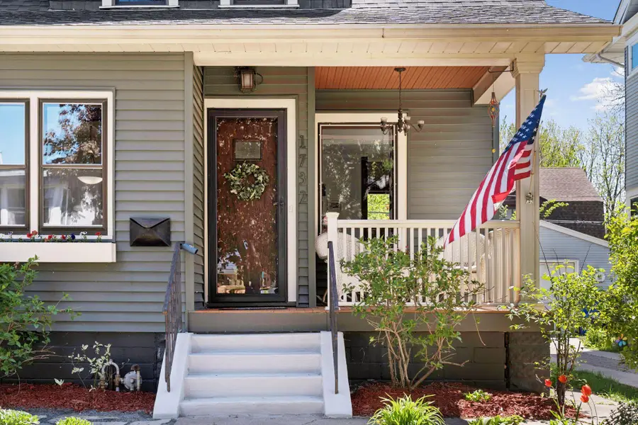 1732 Hague Avenue, Saint Paul, MN 55104 - #2