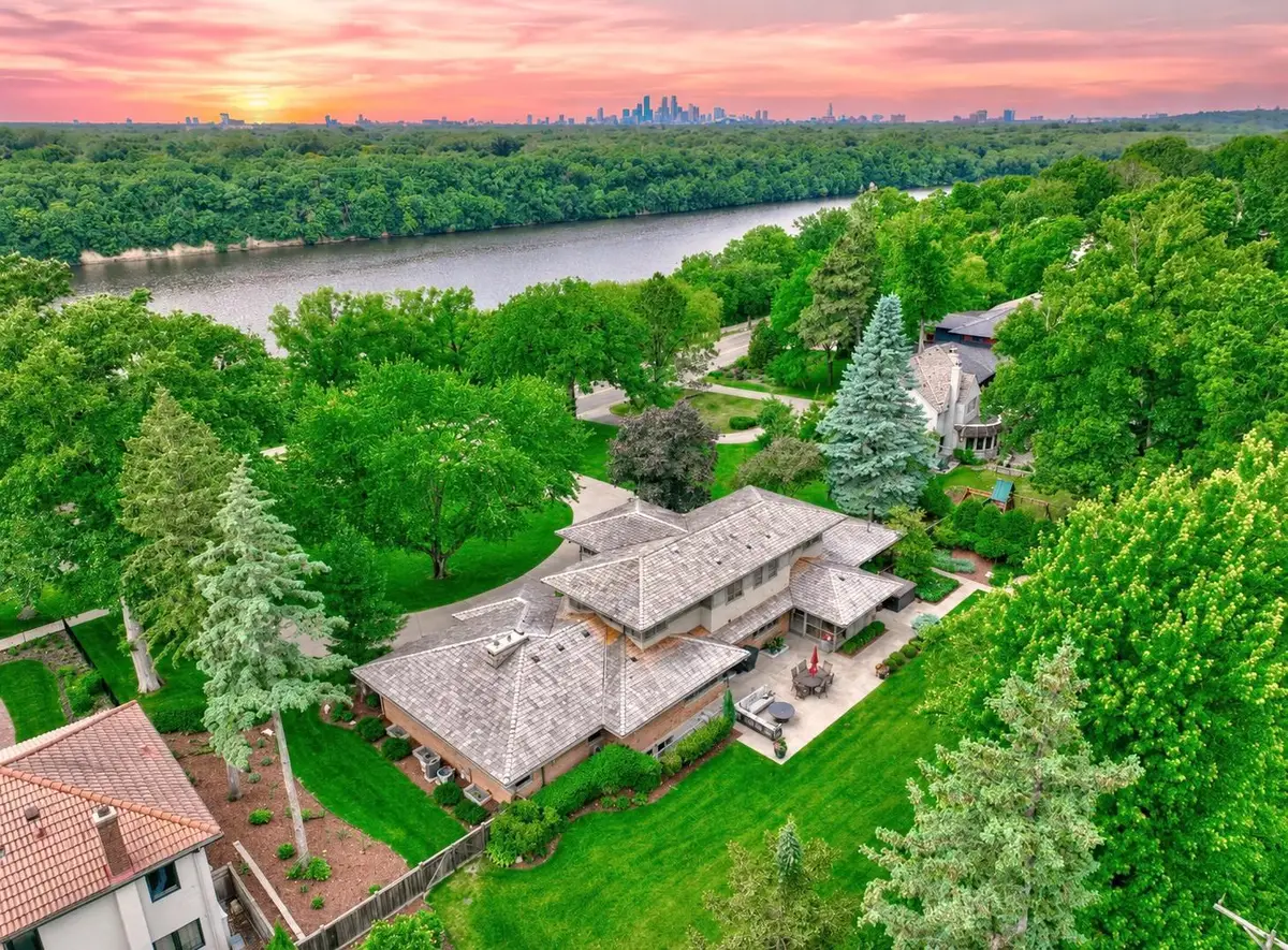 450 Mississippi River Boulevard S, Saint Paul, MN 55105 - #1