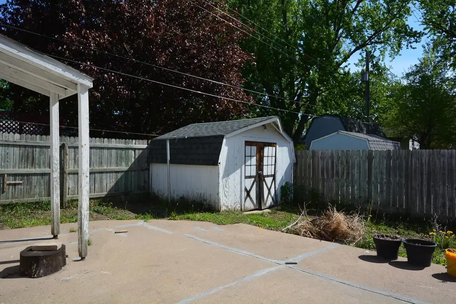 7500 Janell Avenue N, Brooklyn Park, MN 55428 - #2