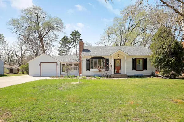 8308 Stevens Avenue S, Bloomington, MN 55420