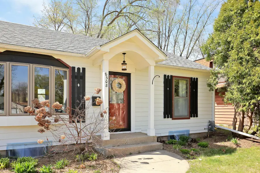 8308 Stevens Avenue S, Bloomington, MN 55420 - #2