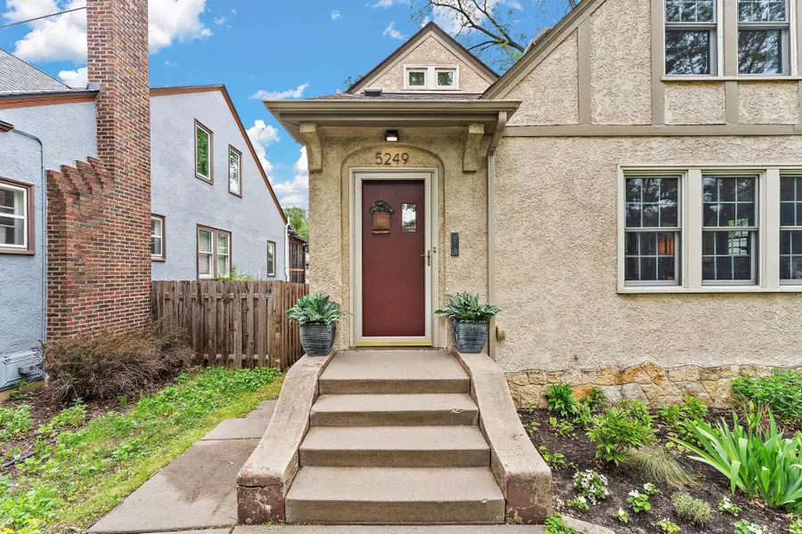 5249 Zenith Avenue S, Minneapolis, MN 55410 - #2