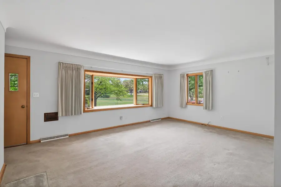 625 Jefferson Street, Anoka, MN 55303 - #3