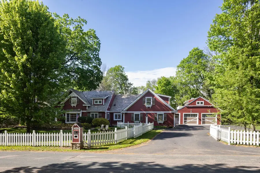 4202 Heathcote Road, Deephaven, MN 55391 - #2