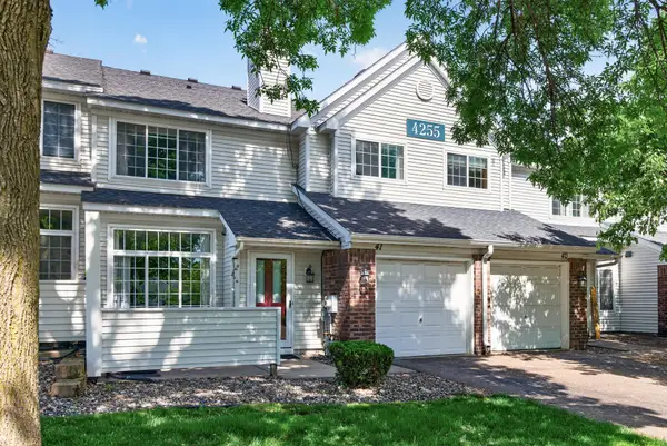 4255 Merrimac Lane N #41, Plymouth, MN 55446