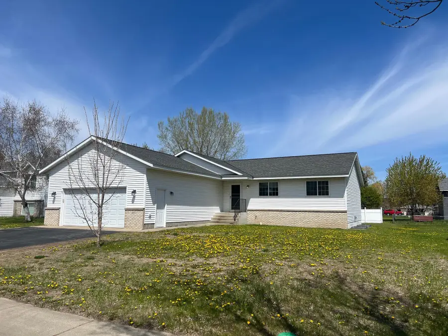 5871 Sandy Drive, Saint Cloud, MN 56303 - #2