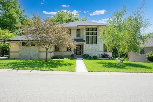 2422 Salem Heights Lane Sw, Rochester, MN 55902