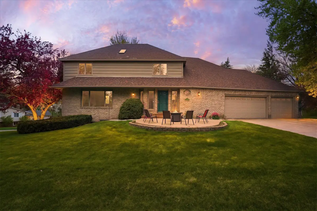2500 Highland View Avenue S, Burnsville, MN 55337 - #1