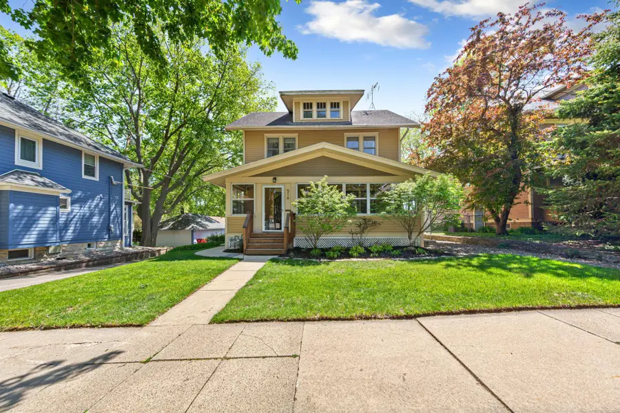 516 6th St Sw, Rochester, MN 55902 - #2