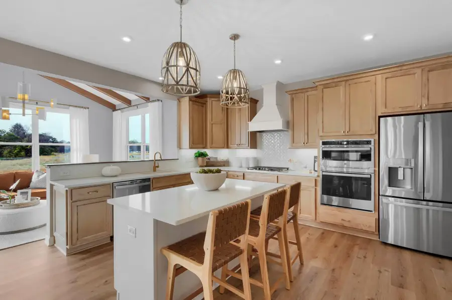 8013 Glenwood Drive, Lino Lakes, MN 55014 - #2