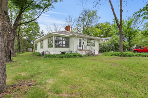 4871 Bald Eagle Avenue, White Bear Lake, MN 55110