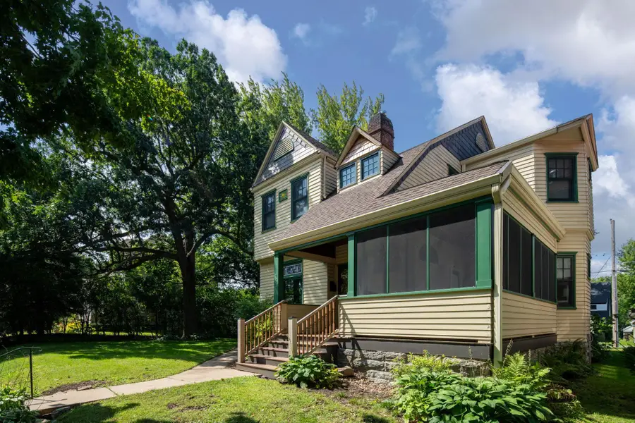 763 Cherokee Avenue, Saint Paul, MN 55107 - #2