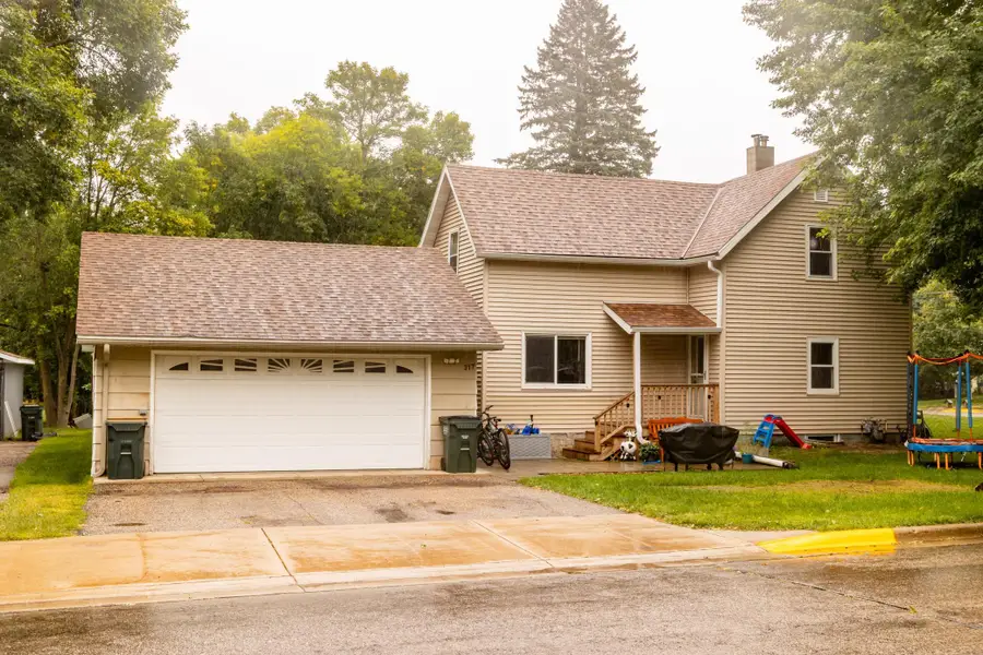 317 3rd Avenue W, Osakis, MN 56360 - #2
