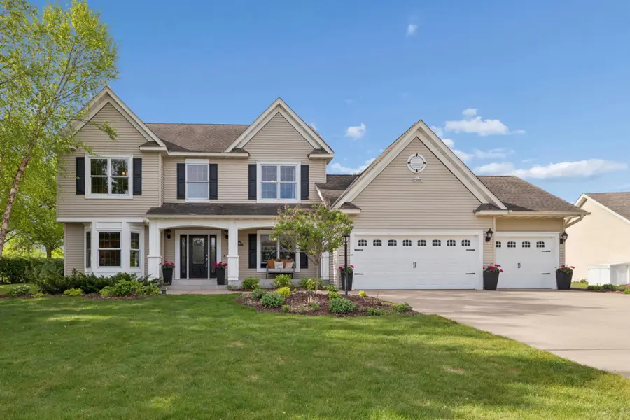 3946 Monticello Alcove, Woodbury, MN 55129 - #2