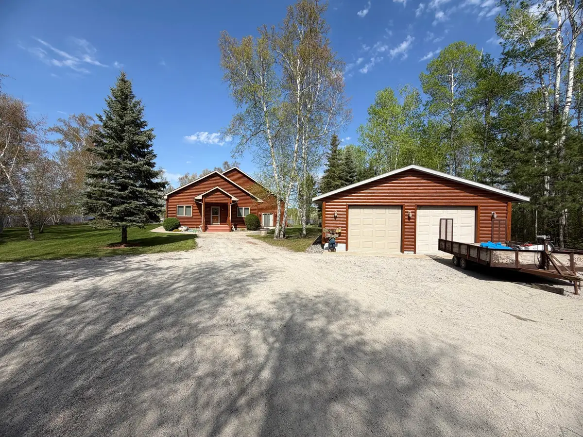 1377 Riverside Drive Nw, Baudette, MN 56623 - #1