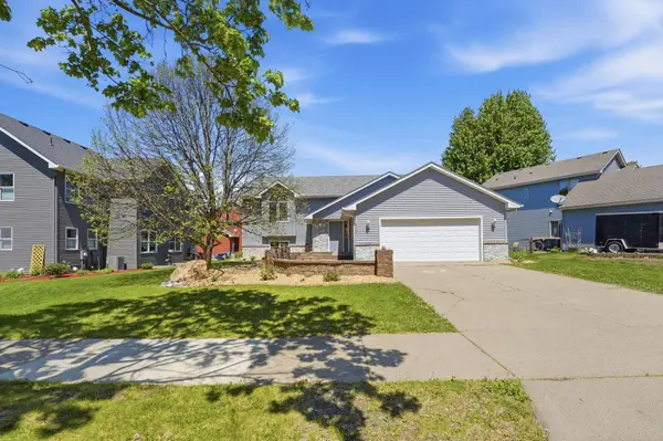 912 Juniper Avenue W, Northfield, MN 55057
