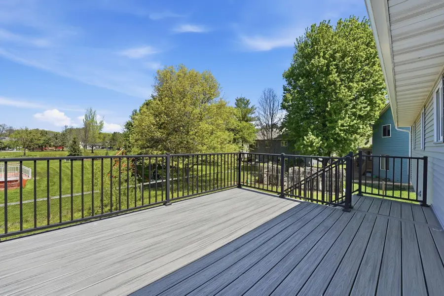 912 Juniper Avenue W, Northfield, MN 55057 - #3